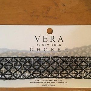 Black Vera by New York choker